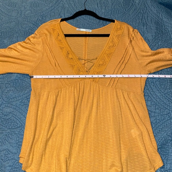 Maurice’s mustard blouse XL - Picture 8 of 11